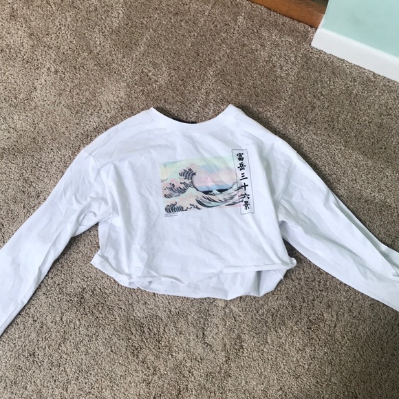 Mount Fuji Graphic Tee - Picture 1 of 2